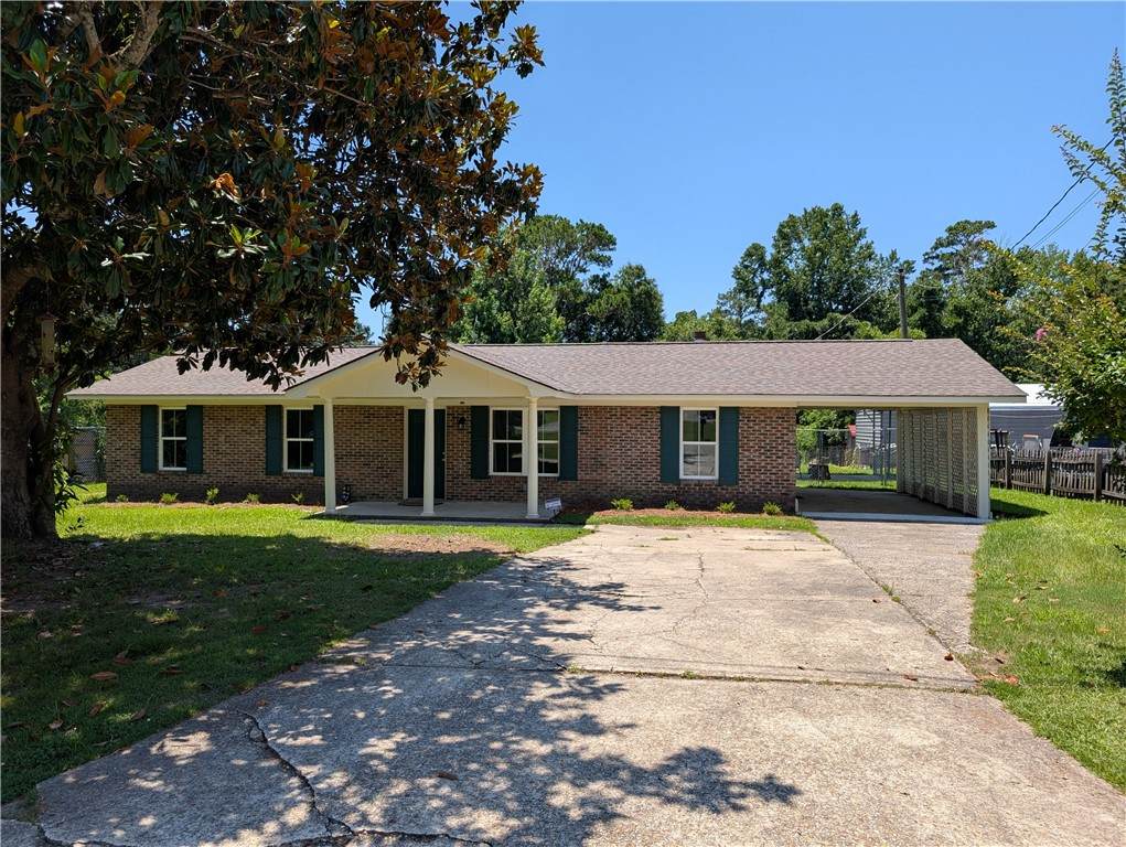 293 Veterans Drive - Photo 1