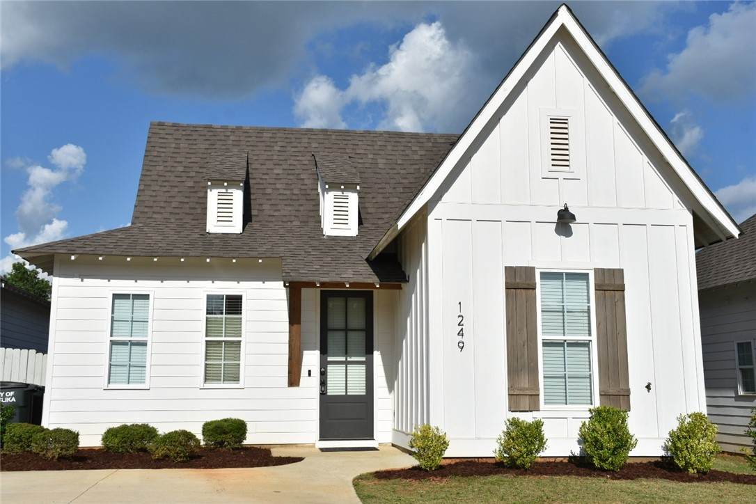 1249 Fox Tail Lane - Photo 1