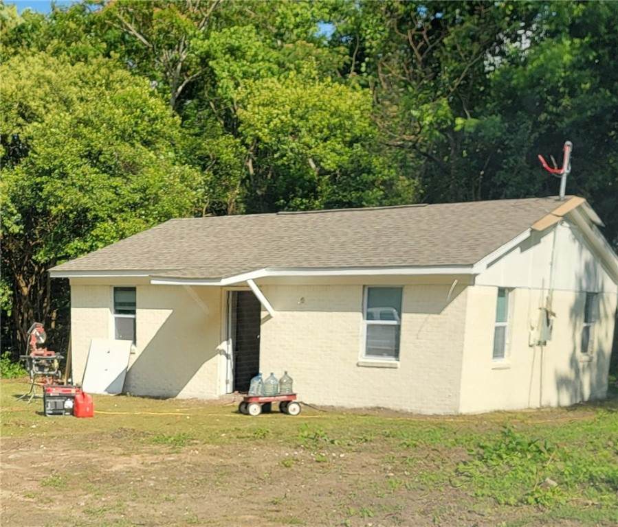 314 Rosa Parks - Photo 1