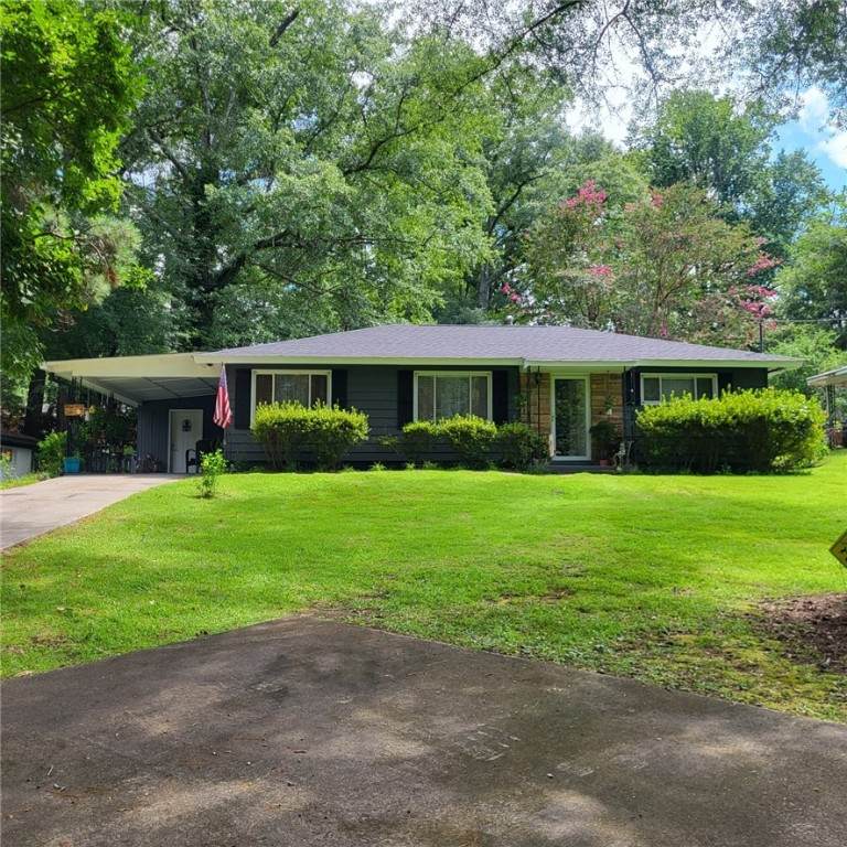 909 13TH Street - Photo 1
