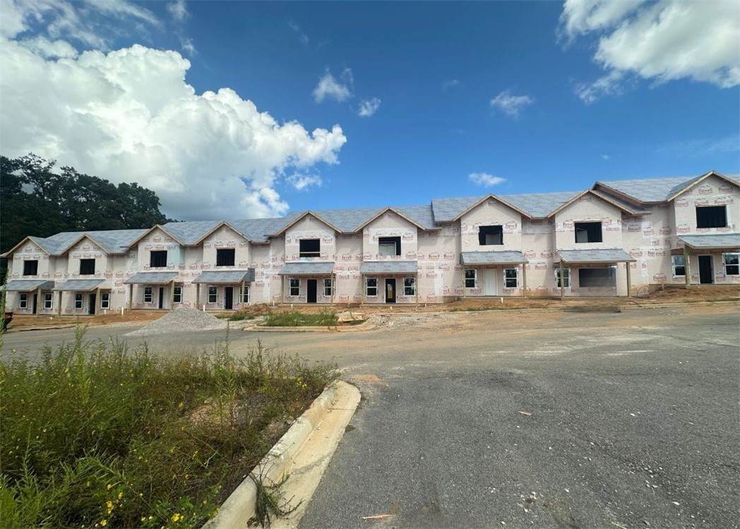 3260 Academy Drive - Photo 1