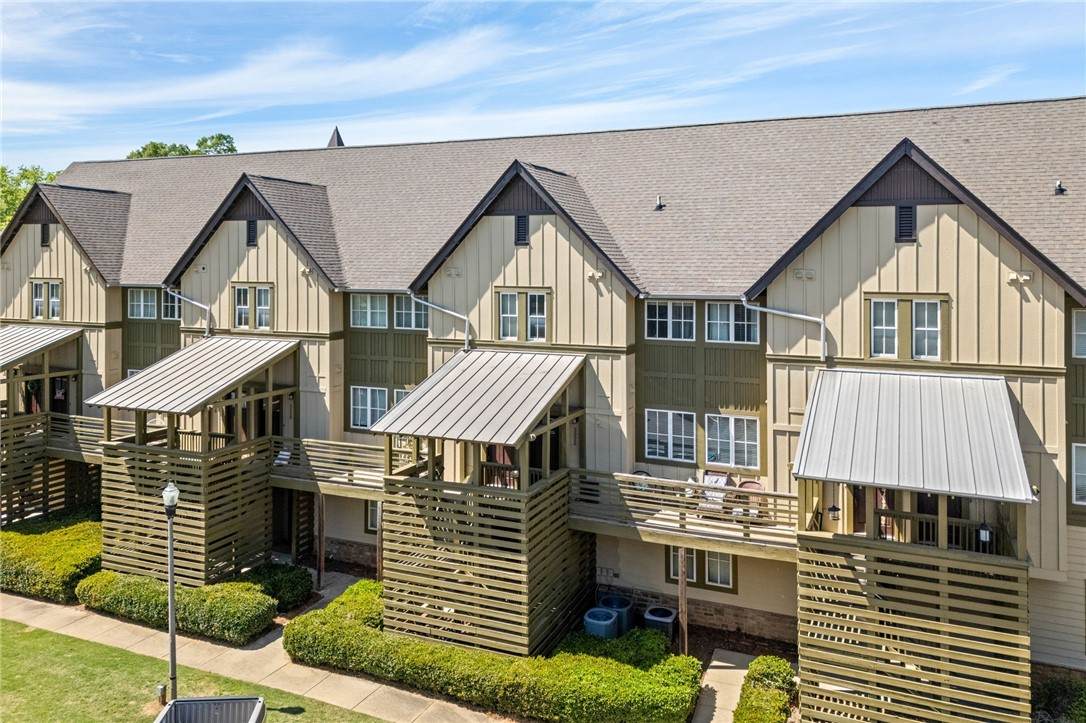 650 Dekalb Street - Photo 1