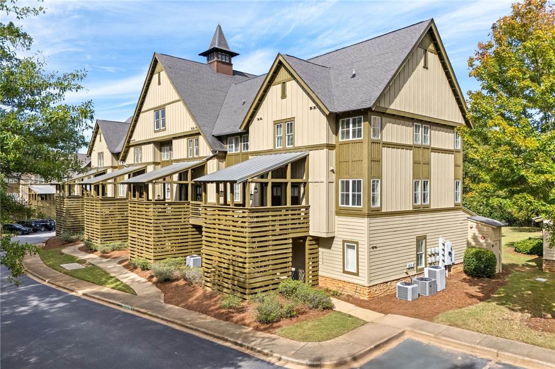 650 Dekalb Street - Photo 1