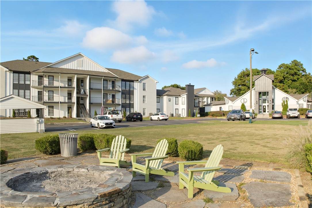 626 Shug Jordan Parkway - Photo 1