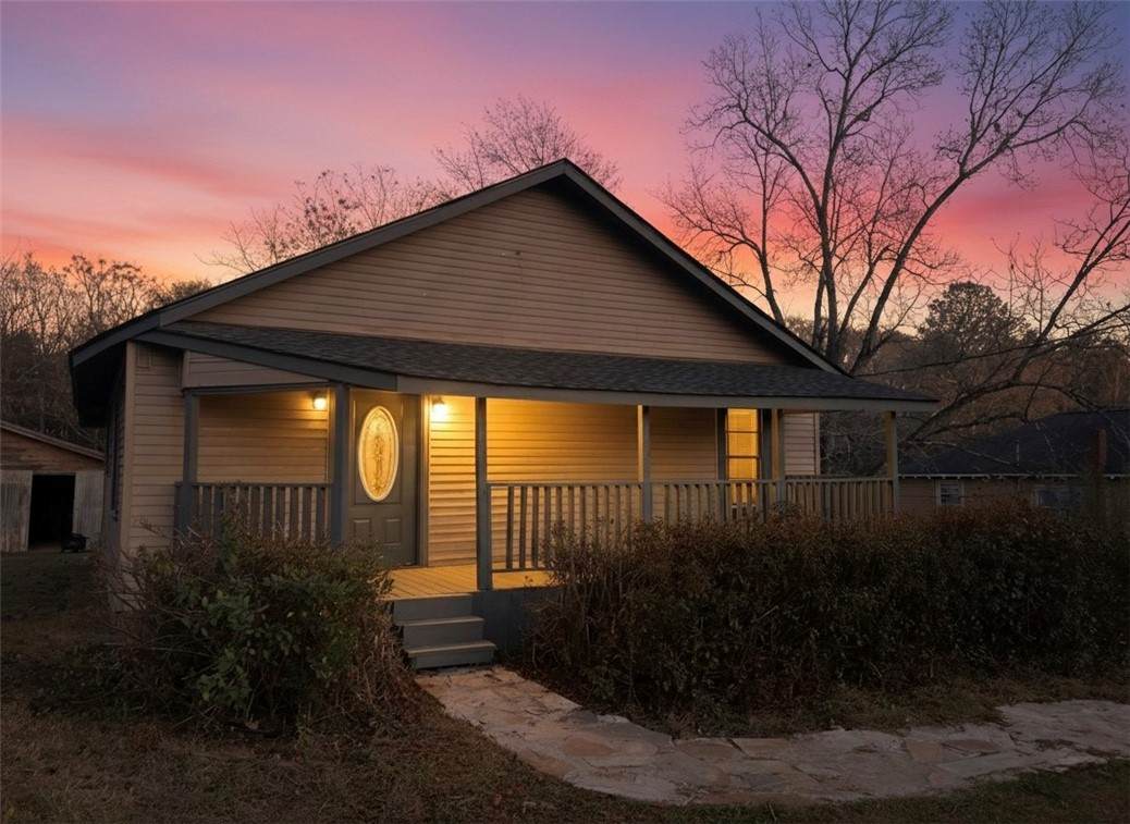 244 Oak Street - Photo 1