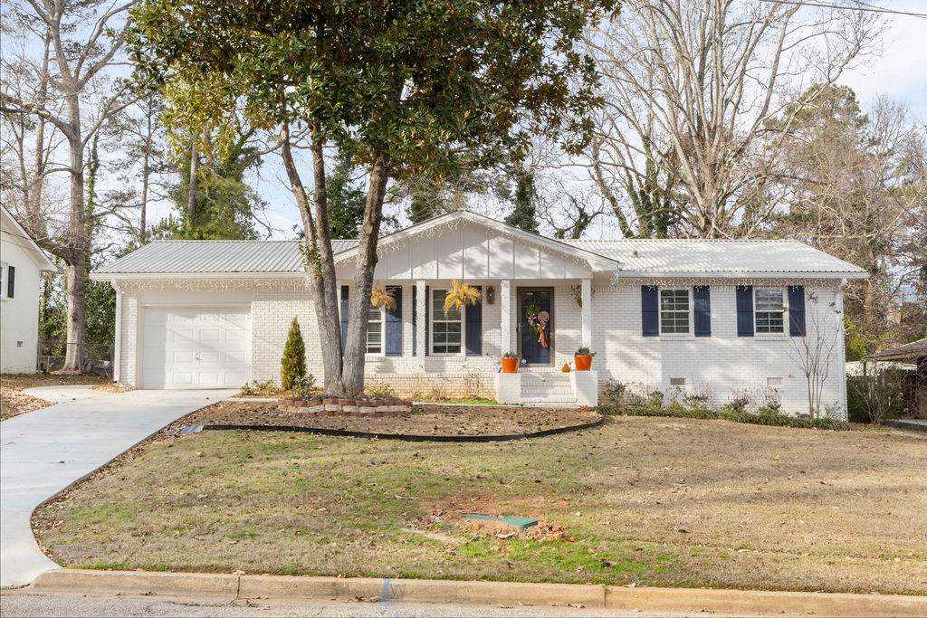 1041 Cumberland Drive - Photo 1