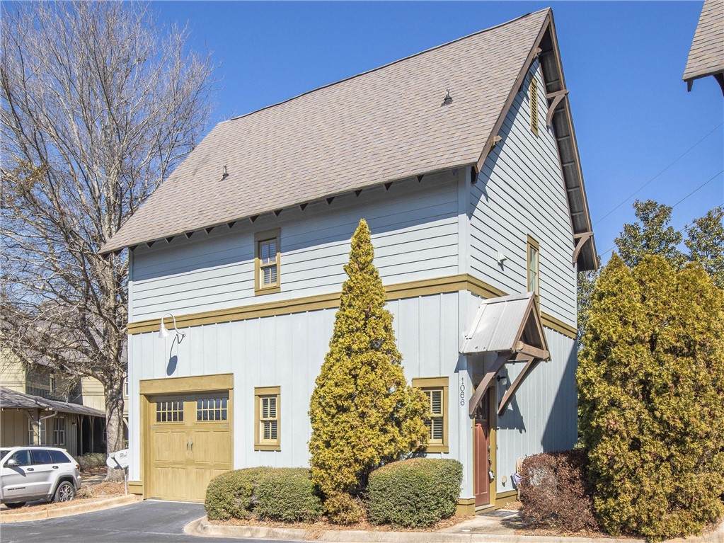 650 Dekalb Street - Photo 1