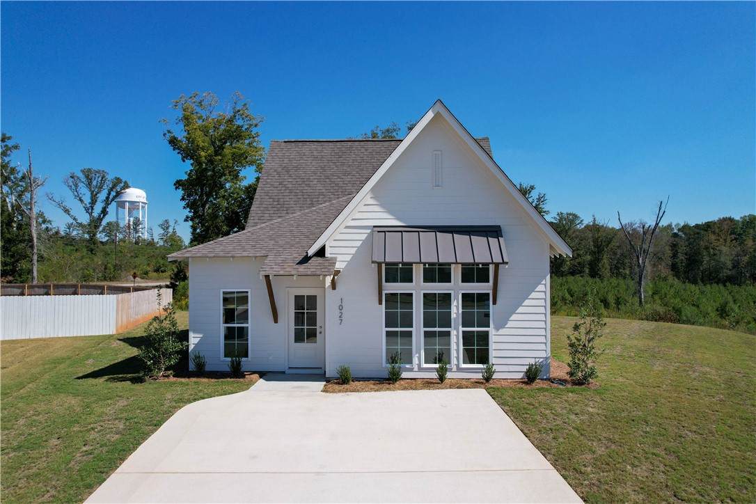 1027 Crossing Court - Photo 1