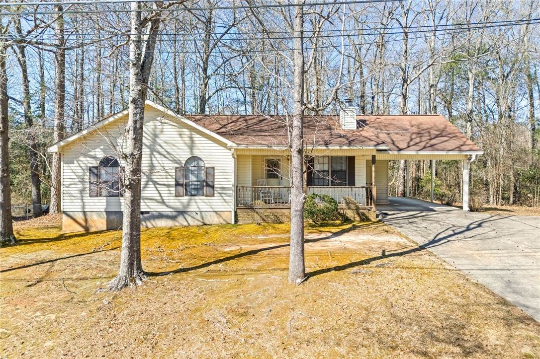 704 Rosalind Street - Photo 1