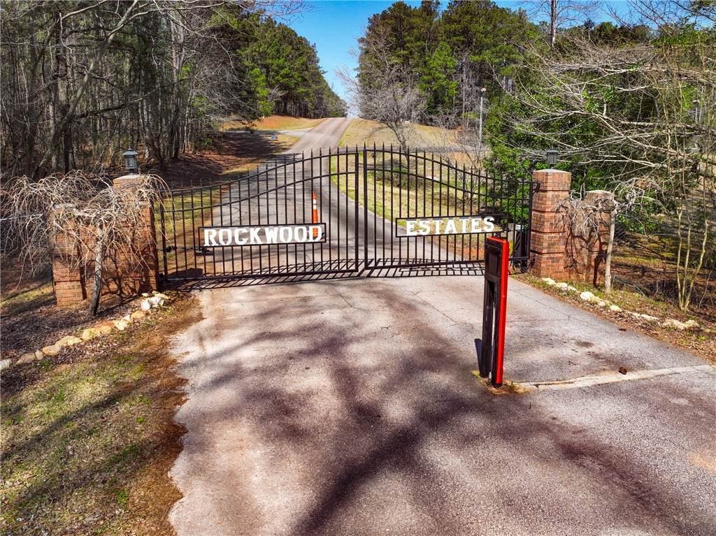 https://bt-photos.global.ssl.fastly.net/leecounty/orig_boomver_1_179274-2.jpg
