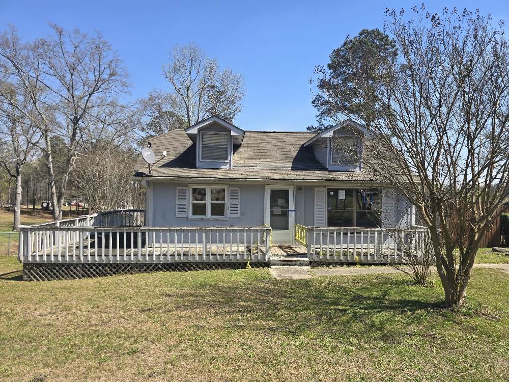 2115 Elkahatchee Road - Photo 1