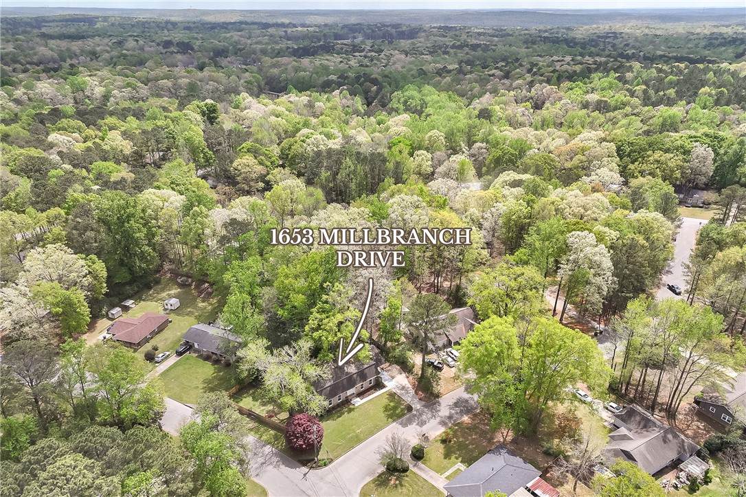 https://bt-photos.global.ssl.fastly.net/leecounty/orig_boomver_1_179738-2.jpg