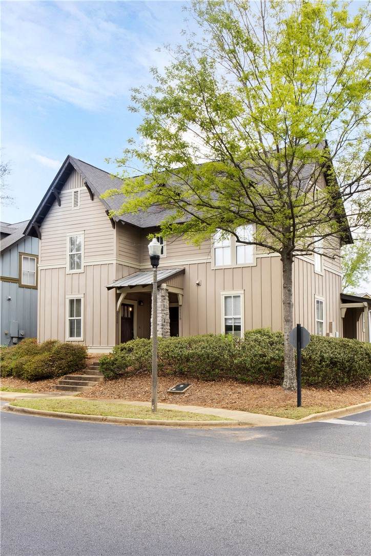 650 Dekalb Street - Photo 1