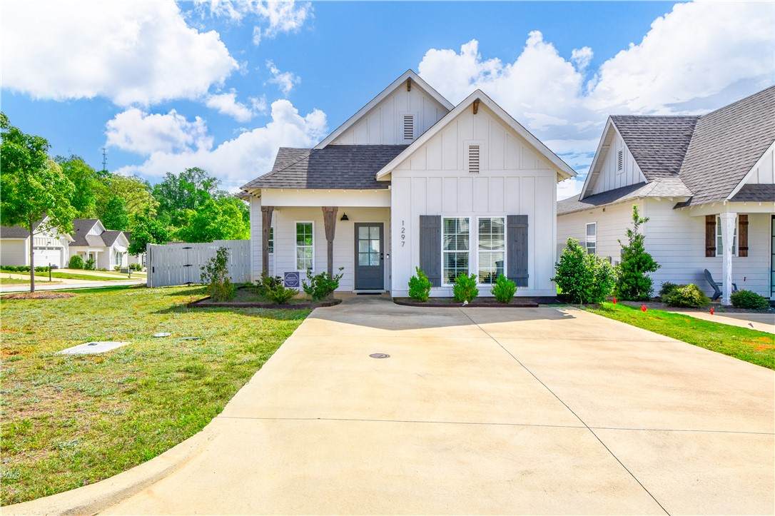 1297 Fox Tail Lane - Photo 1