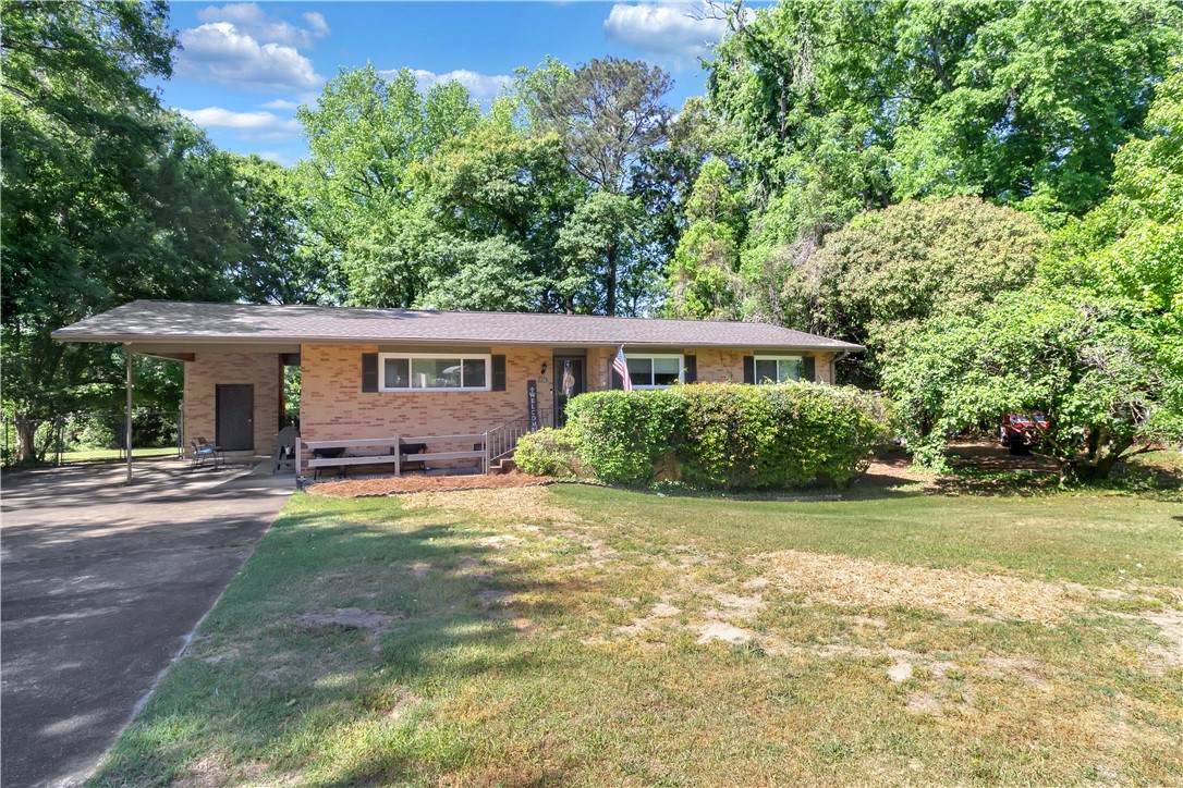 774 Hollon Avenue - Photo 1