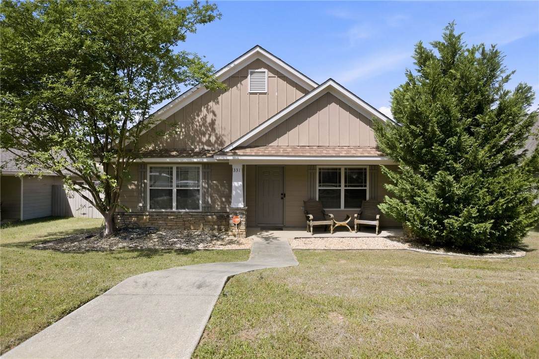 331 Frontier Circle - Photo 1
