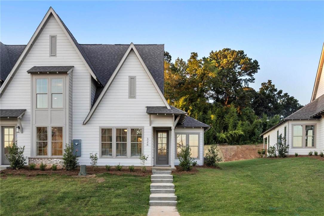 203 Bottle Way - Photo 1