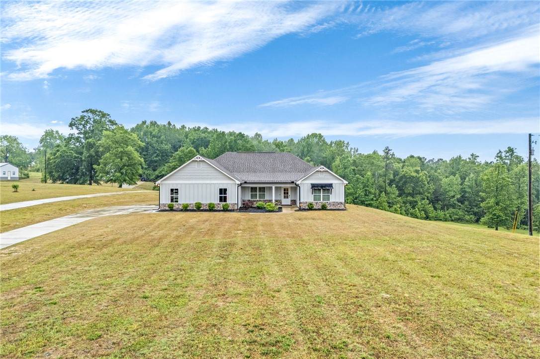 285 Lee Road 852 - Photo 1
