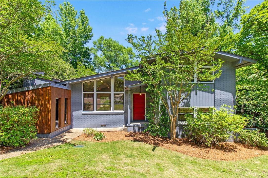 567 Moores Mill Road - Photo 1