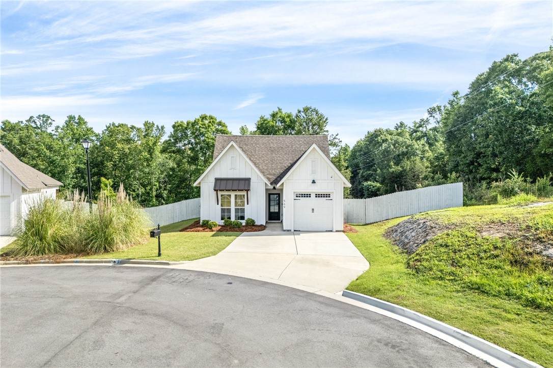 569 Cedarbrook Drive - Photo 1