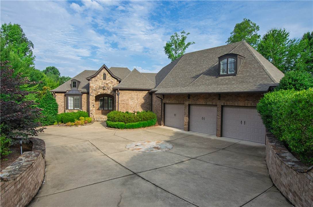 1646 Heron Pointe - Photo 1