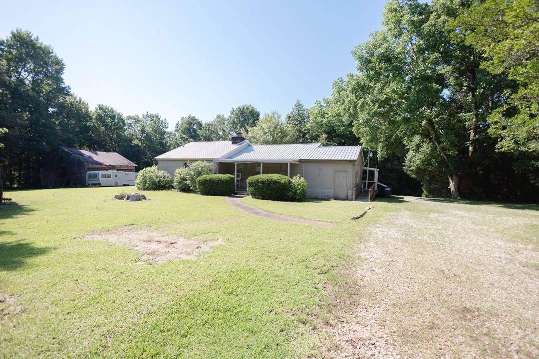 1310 Crawford Road - Photo 1