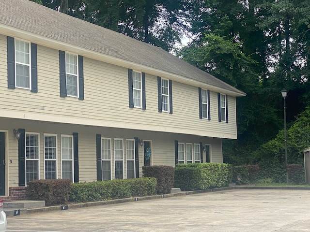 440 Martin Avenue - Photo 1