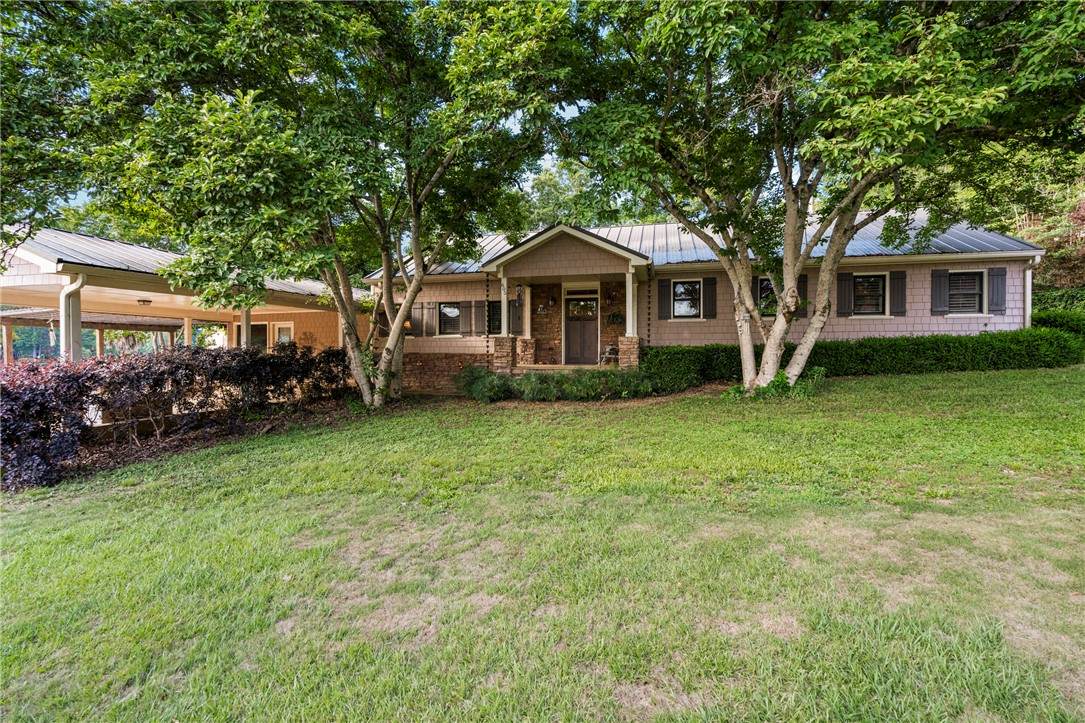 605 Lee Road 346 - Photo 1