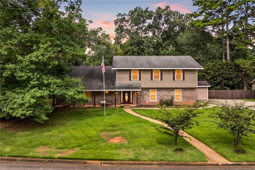901 Cherokee Road - Photo 1