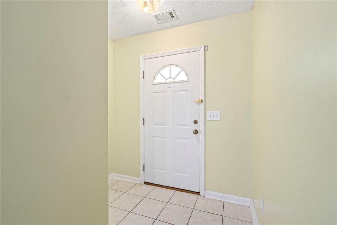 https://bt-photos.global.ssl.fastly.net/leecounty/orig_boomver_1_181556-2.jpg