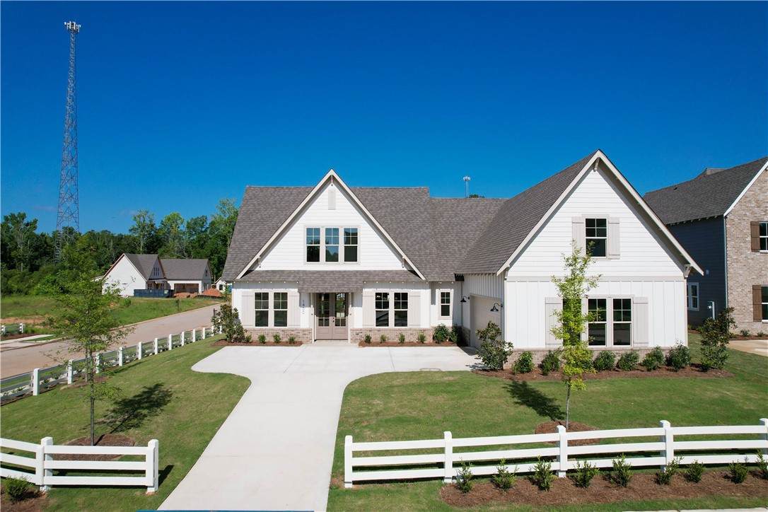 1360 Homestead Lane - Photo 1