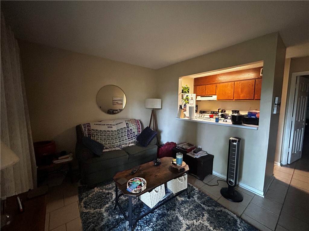 168 University Drive - Photo 1