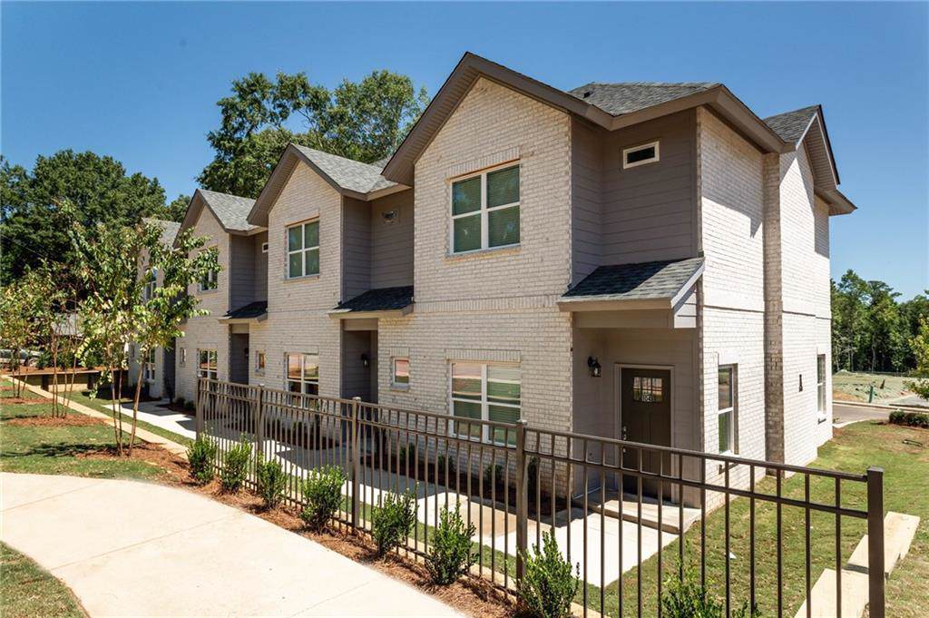 808 Gay Street - Photo 1