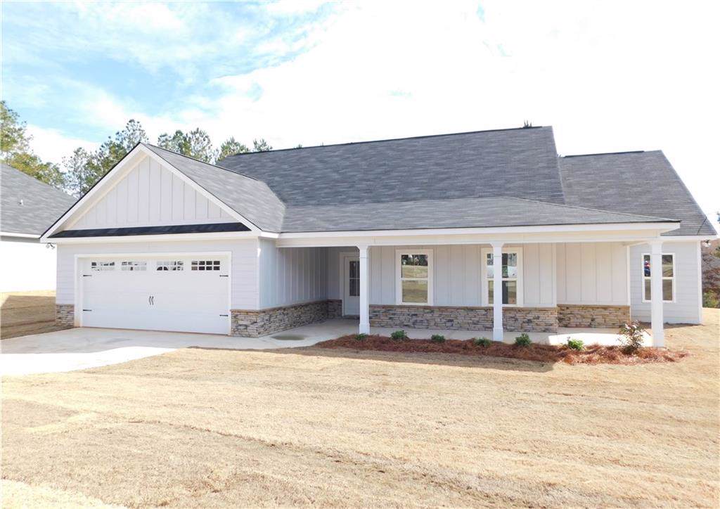 33 Lee Road 2215 - Photo 1