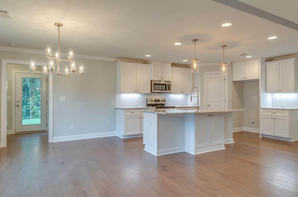 1850 Baton Court - Photo 1