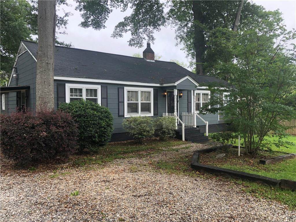 206 15TH Street - Photo 1
