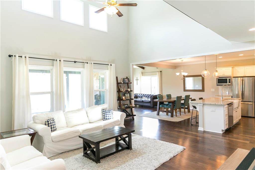 2724 Brighton Lane - Photo 1