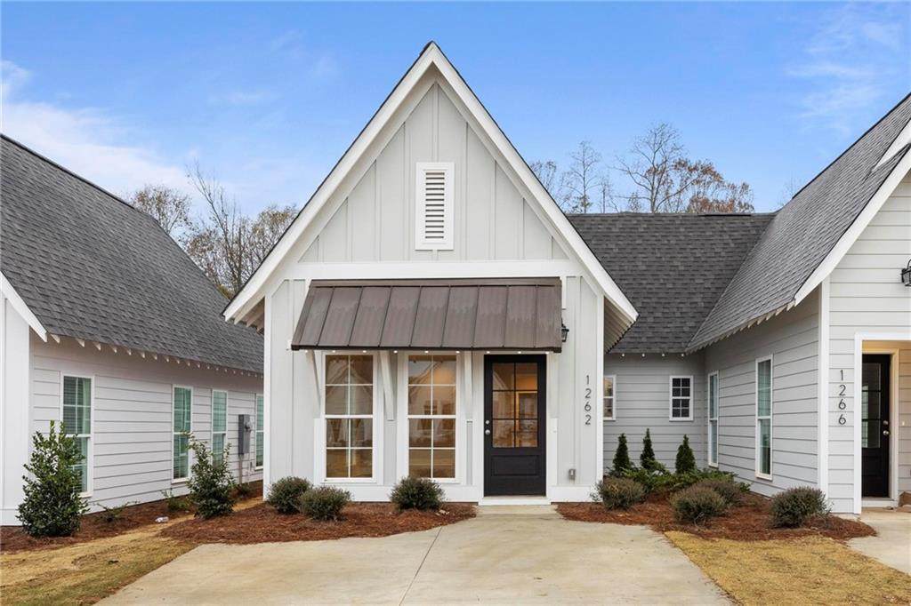 1262 Burrow Circle - Photo 1