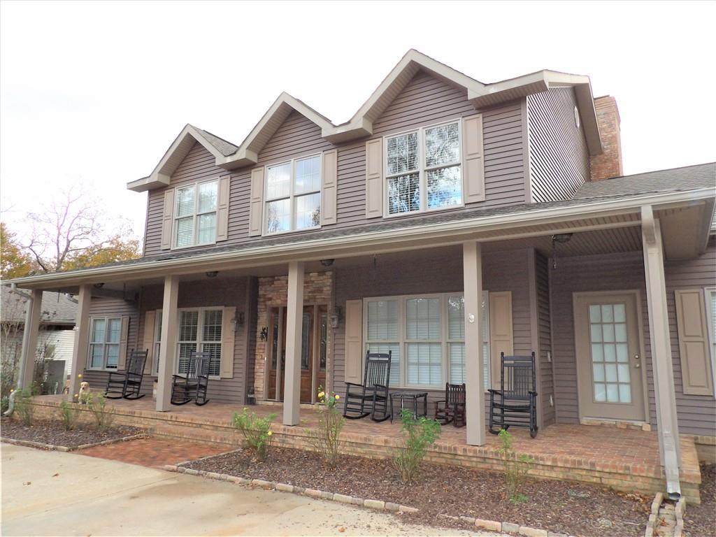 5915 Lee Road 390 - Photo 1