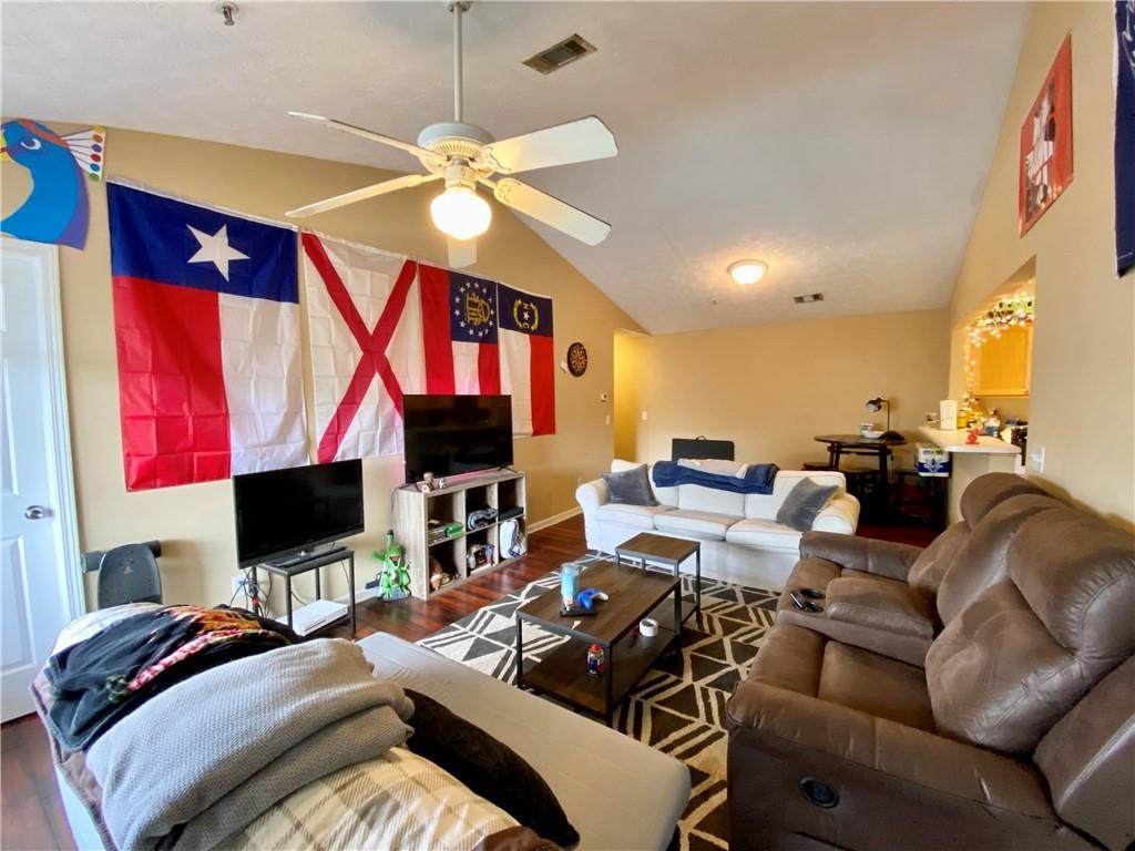 730 Magnolia Avenue - Photo 1
