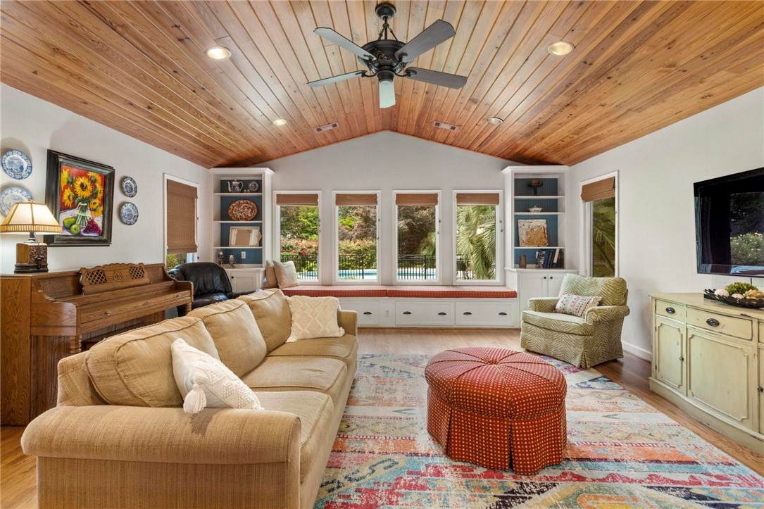 422 Brookwood Drive - Photo 1