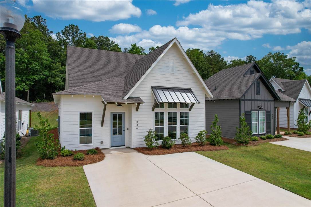836 Village Drive - Photo 1
