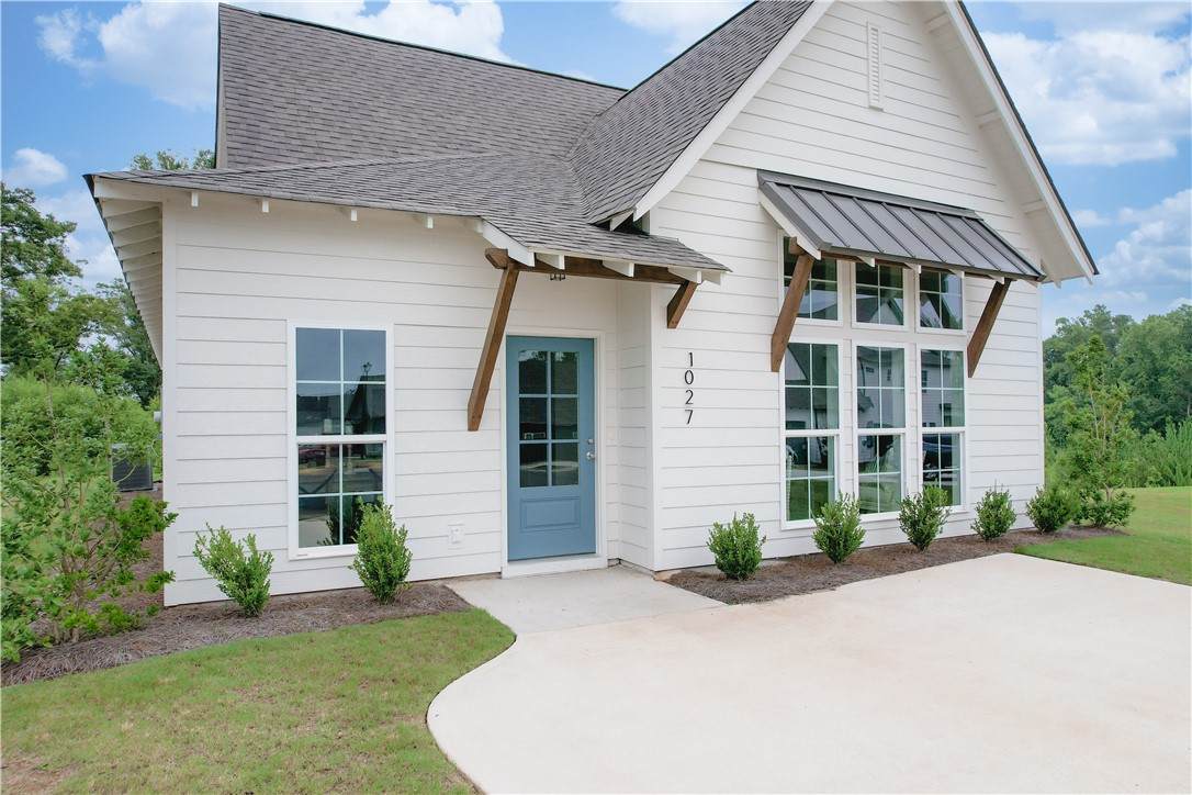 https://bt-photos.global.ssl.fastly.net/leecounty/orig_boomver_2_178864-2.jpg