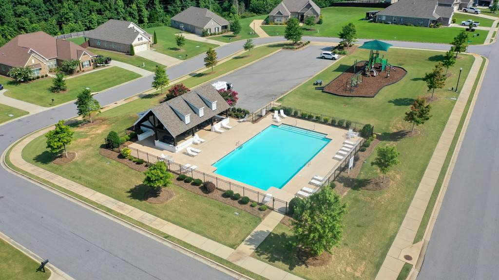 https://bt-photos.global.ssl.fastly.net/leecounty/orig_boomver_2_180794-2.jpg