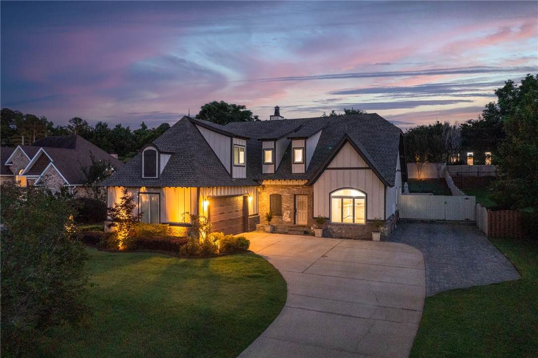 3205 Pinecrest Drive - Photo 1