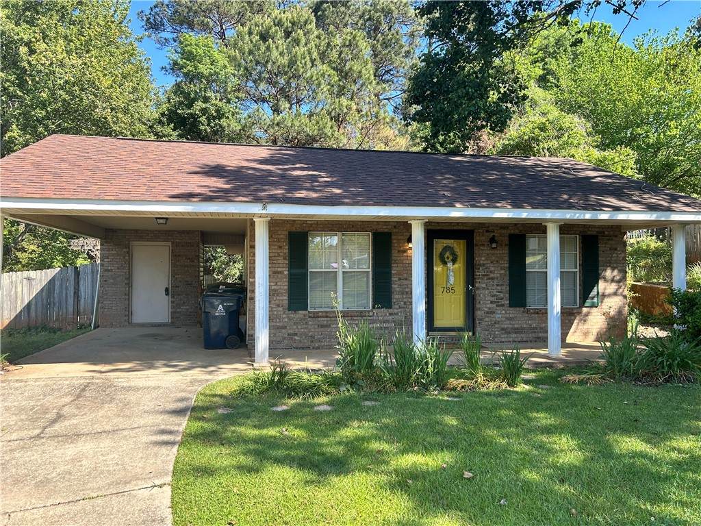 785 Iroquois Circle - Photo 1