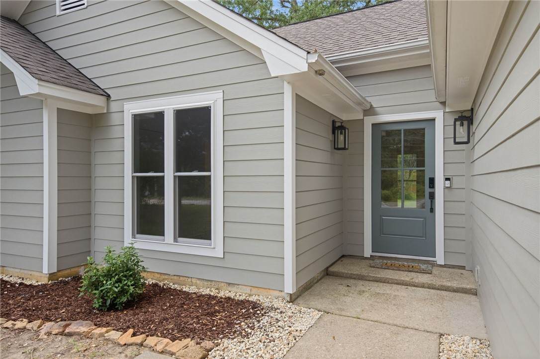 https://bt-photos.global.ssl.fastly.net/leecounty/orig_boomver_2_181647-2.jpg