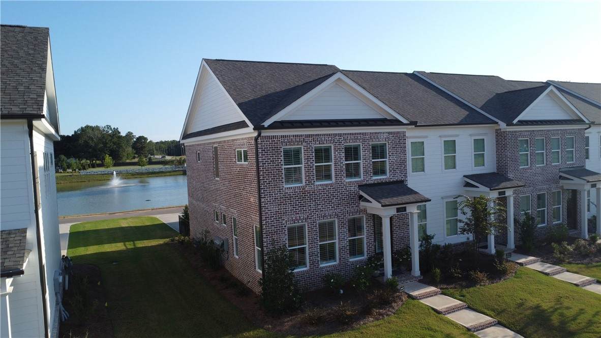 211 Black Swann Road - Photo 1