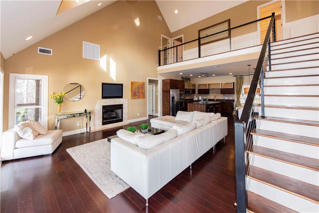 232 Hideaway Lane - Photo 1