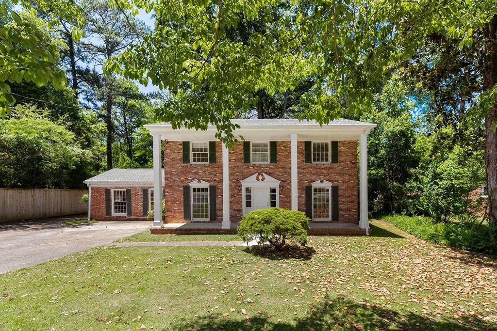 122 Brookwood Drive - Photo 1